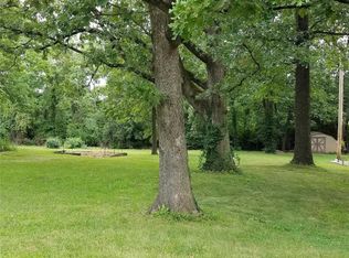 9511 Sappington Rd, Saint Louis, MO 63126