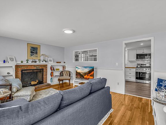 5th image of 11 Sycamore Lane