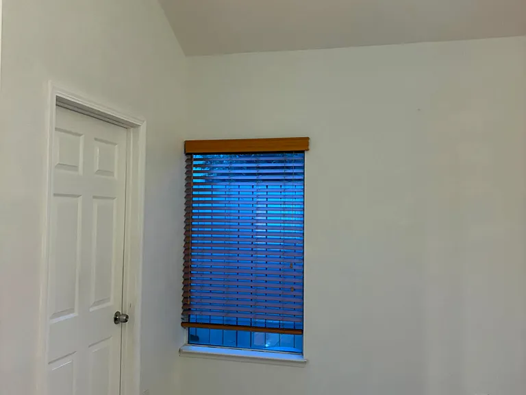 6105 Ambergrove St — Photo 37