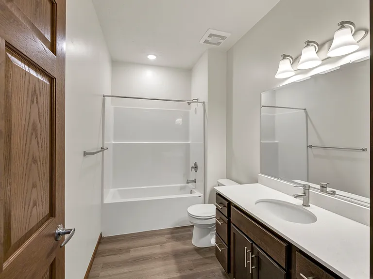 Wilderness Hills South Apartments — Photo 106
