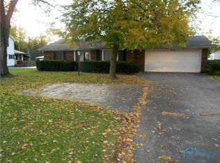 1418 S Coy Rd, Oregon, OH 43616