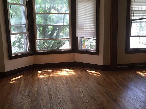 2nd image of 589 3rd St