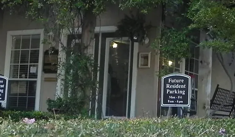 Highland Oaks — Photo 7