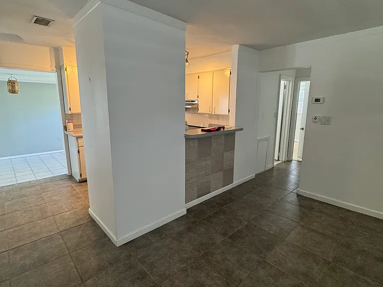 340 Caruso Pl — Photo 4