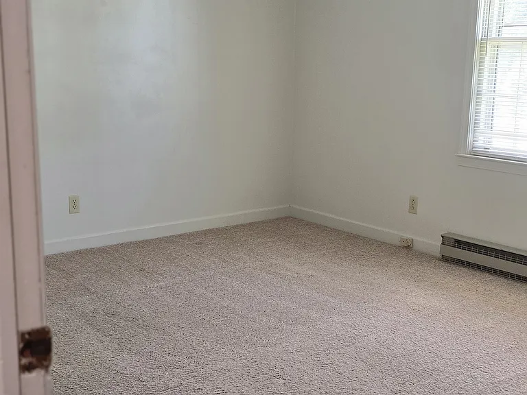510 N Townville St — Photo 11