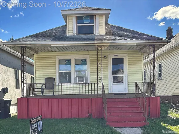 4484 Fredro St, Detroit, MI 48212