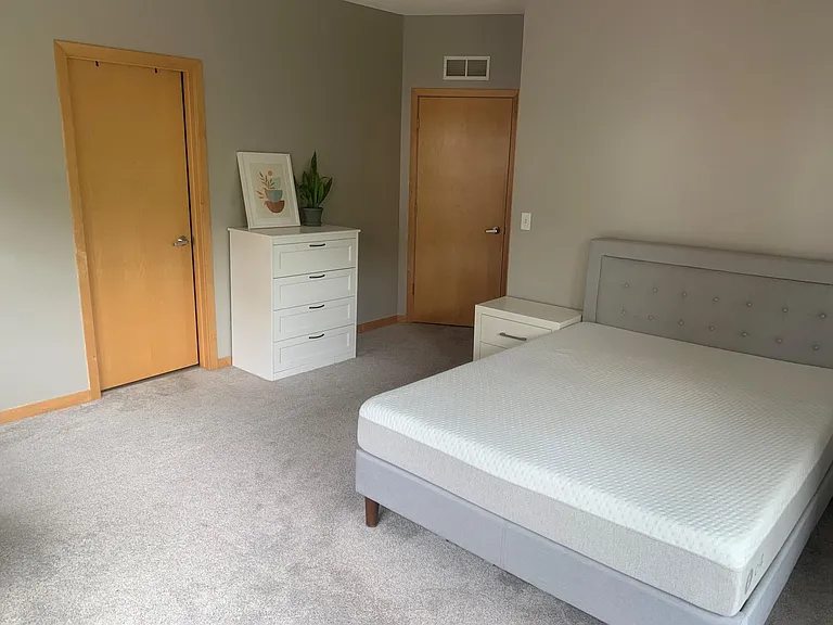 2566 Ellis Ave #121 — Photo 9