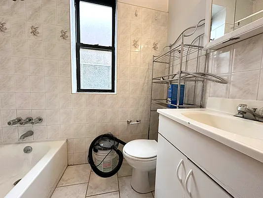 Rented by Coda Real Estate NYC | media 9