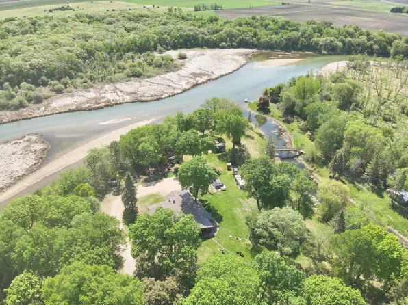 27111 Timber Hills Ln, Battle Lake, MN 56515