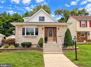 330 E Elma Ave, Laurel Springs, NJ 08021