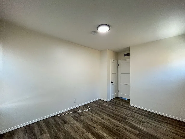 3401 W 84th Pl — Photo 31
