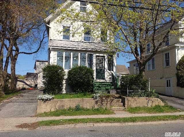1st image of 11 N Bayles Ave