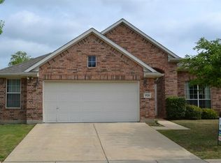 3729 Sevenoaks Dr, Fort Worth, TX 76244