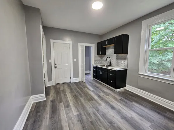 1609 Methyl St APT 2, Pittsburgh, PA 15216