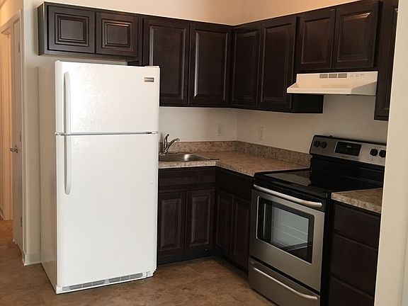 3rd image of 603 N Market St #301