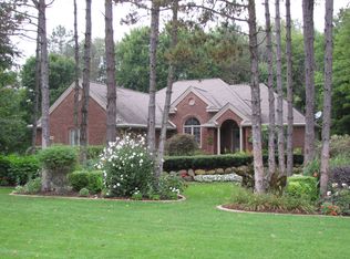 4390 Eucalyptus Way, Pinckney, MI