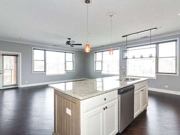 4th image of 935 Burlington Ave Unit 207