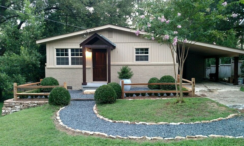 1st image of 1638 Carroll Dr NW