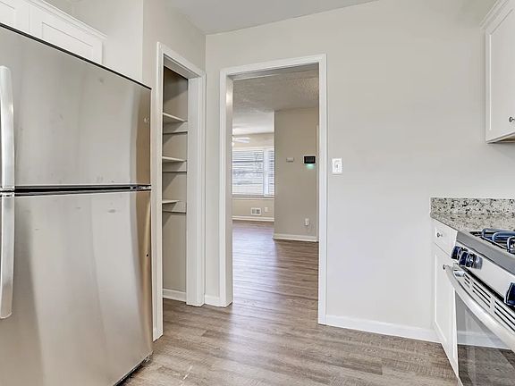 4th image of 1779 San Gabriel Ave