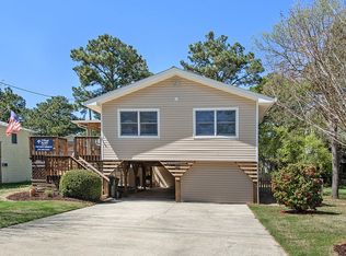 212 W Barnes St, Nags Head, NC 27959