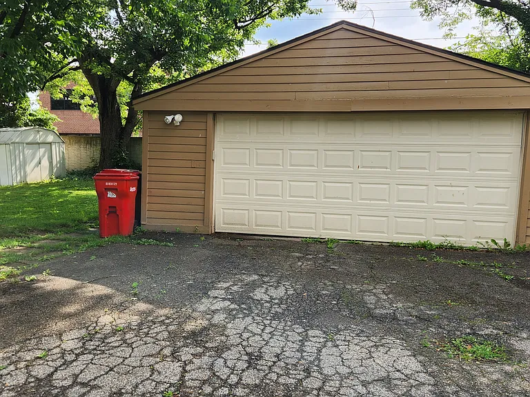30066 Brentwood St — Photo 18