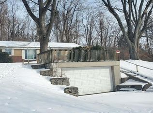 322 Tower Dr, East Alton, IL 62024