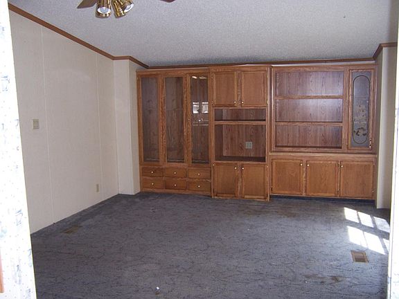 5th image of 3620 Dewey Avenue Ext