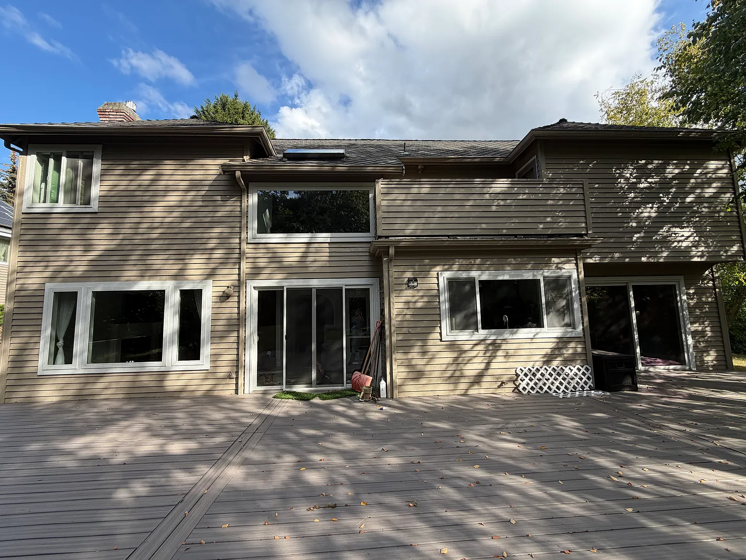 4 bed, 2.5 bath, 2740 sqft, $4,450 — Photo 4