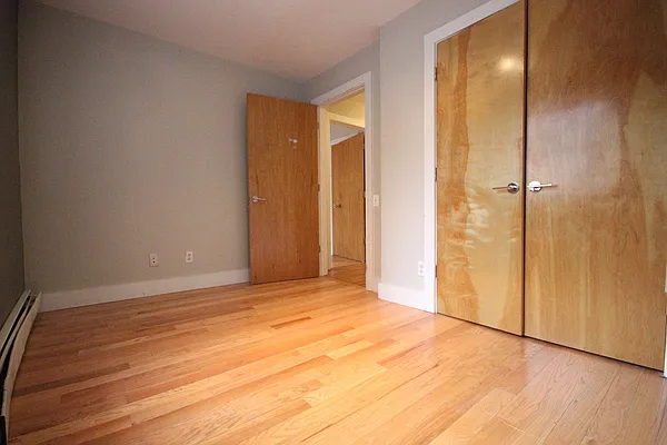 Rented by Nooklyn NYC LLC | media 31