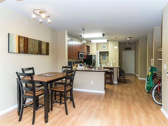 2nd image of 2505 San Gabriel #310