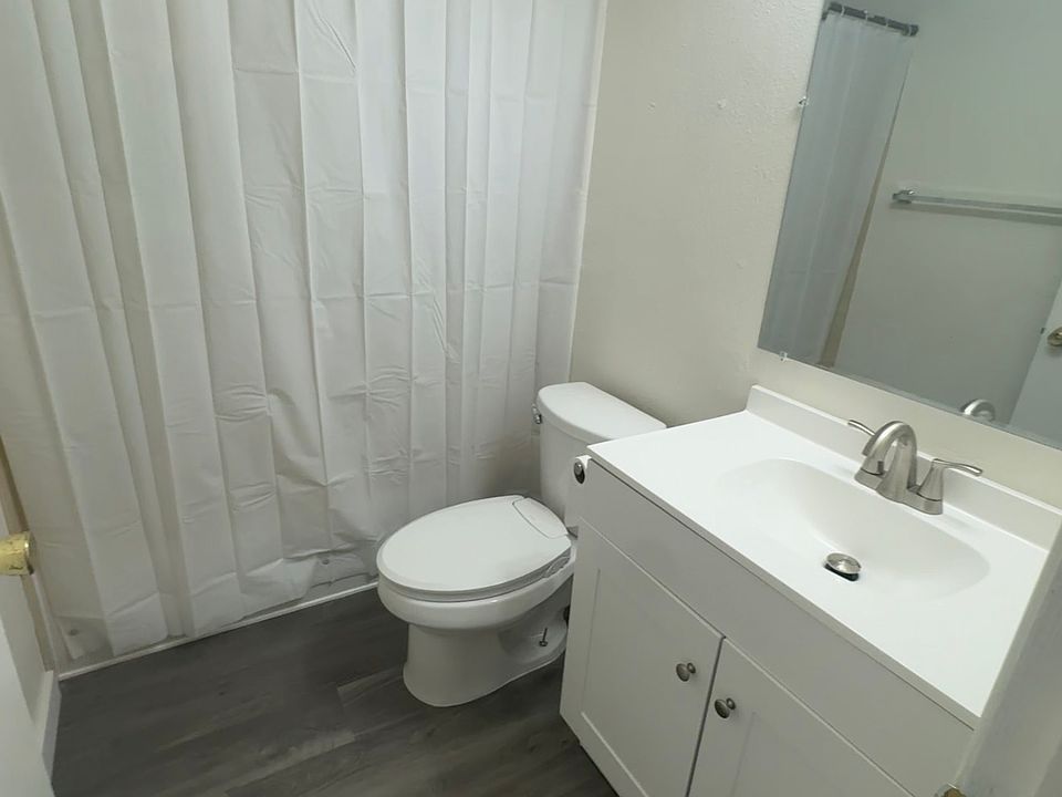 1st image of 1976 Pepper St APT A