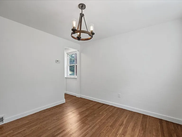 2182 Pauline Ave — Photo 22