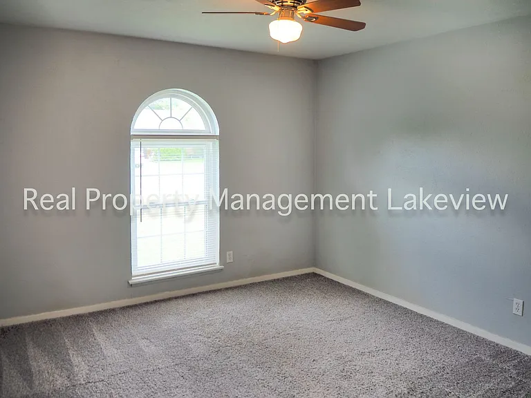 534 Oldbridge Dr — Photo 10
