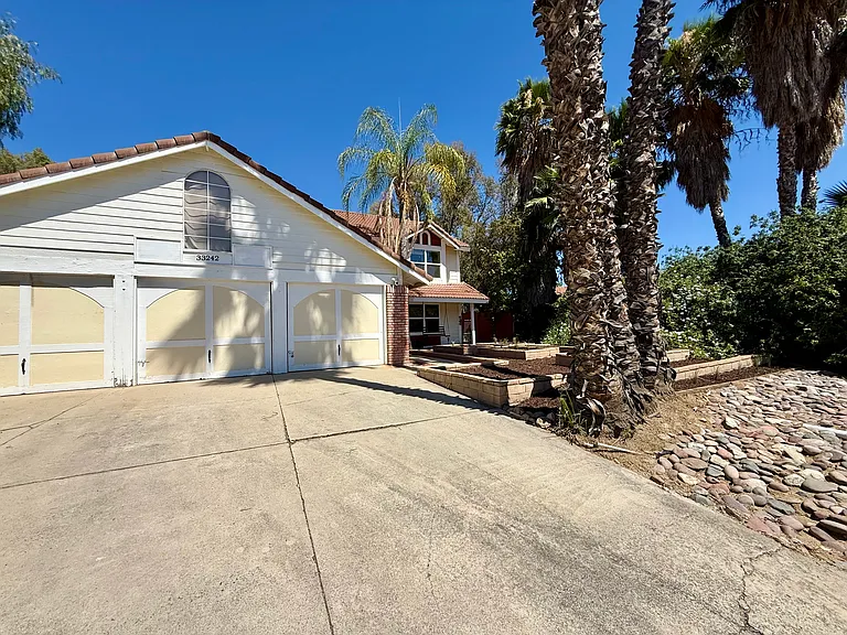 33242 Willow Tree Ln — Photo 14