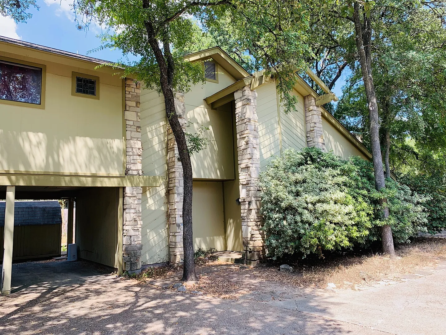 1713 Cinnamon Path — Photo 2