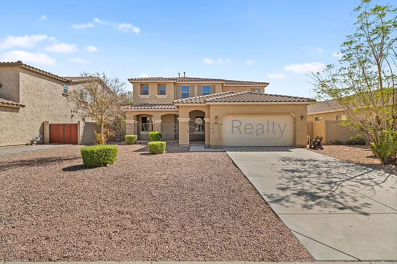 3413 E Zion Way