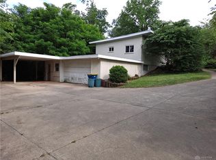 6868 Garber Rd, Dayton, OH 45415