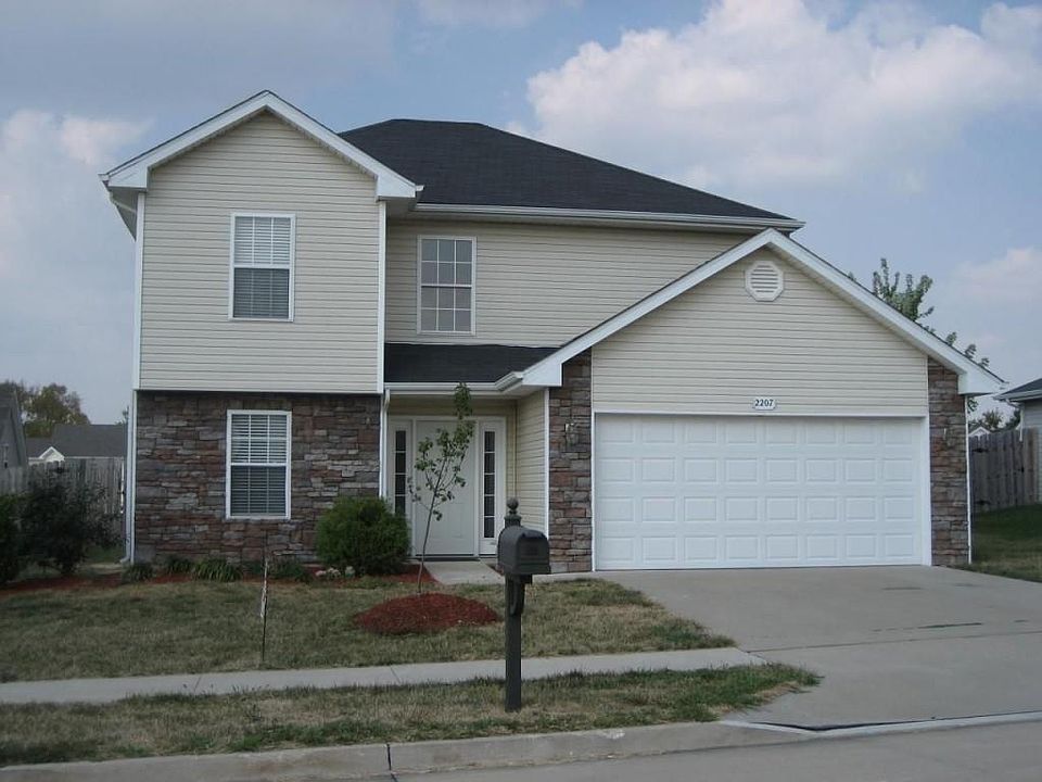 1st image of 2207 Bay Brook Dr