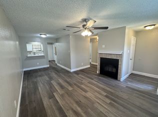 1357 Lake Crest Ln #1357, Lewisville, TX 75057
