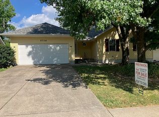 5716 S Michigan Ave, Springfield, MO 65810