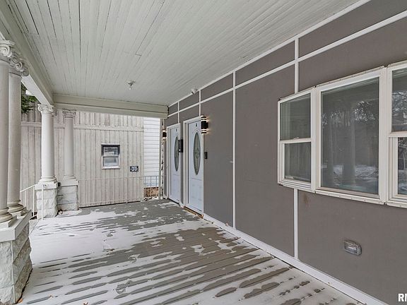 3rd image of 910 S 2nd St