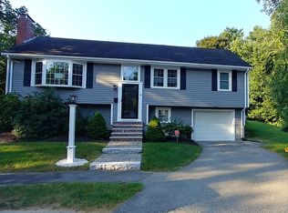 48 Woodland St, Reading, MA 01867