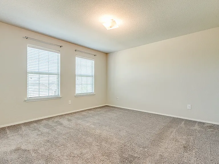 1900 Outpost Creek Ln — Photo 22