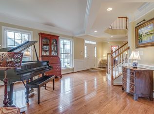 909 Octorora Pl NE, Leesburg, VA