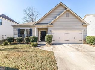 106 Abelia Ln, Byron, GA 31008
