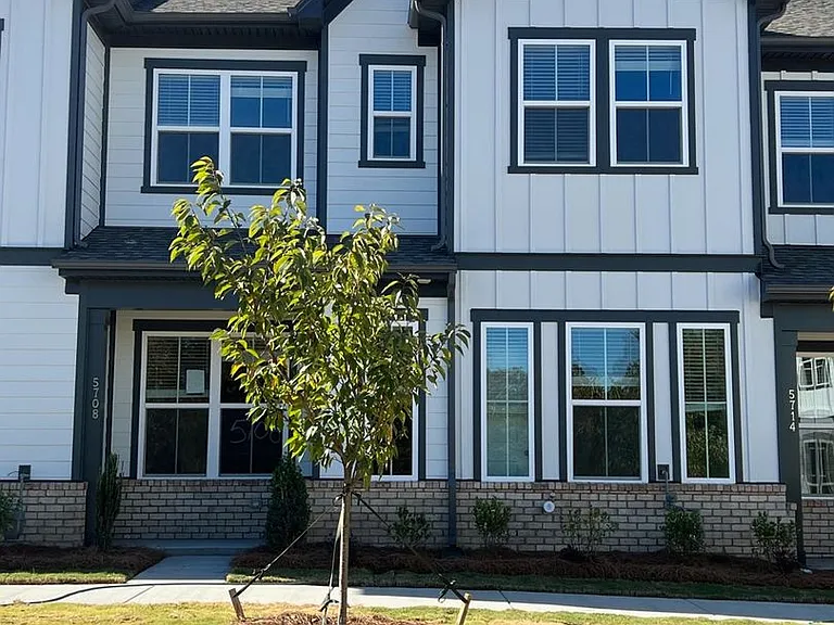 5708 Rivulet Way — Photo 12