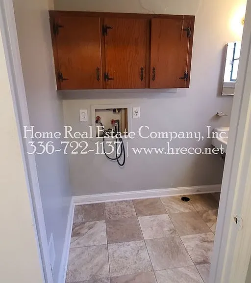 1609 W Northwest Blvd — Photo 7