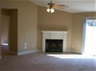 15 Oban Ct, Greer, SC 29651