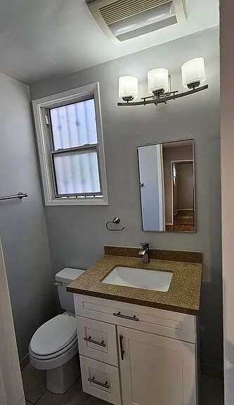 1227 S Holt Ave #3 — Photo 10