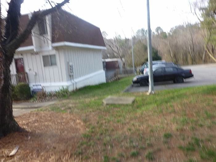 2nd image of 7048 Longstreet Dr